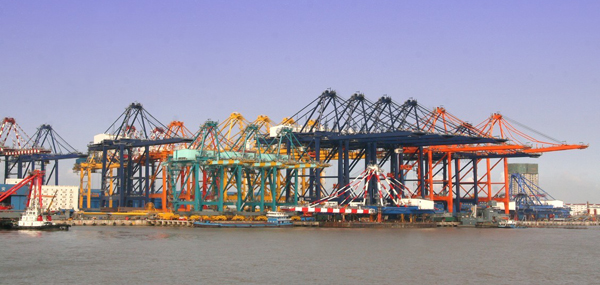 ֬����۰�����������